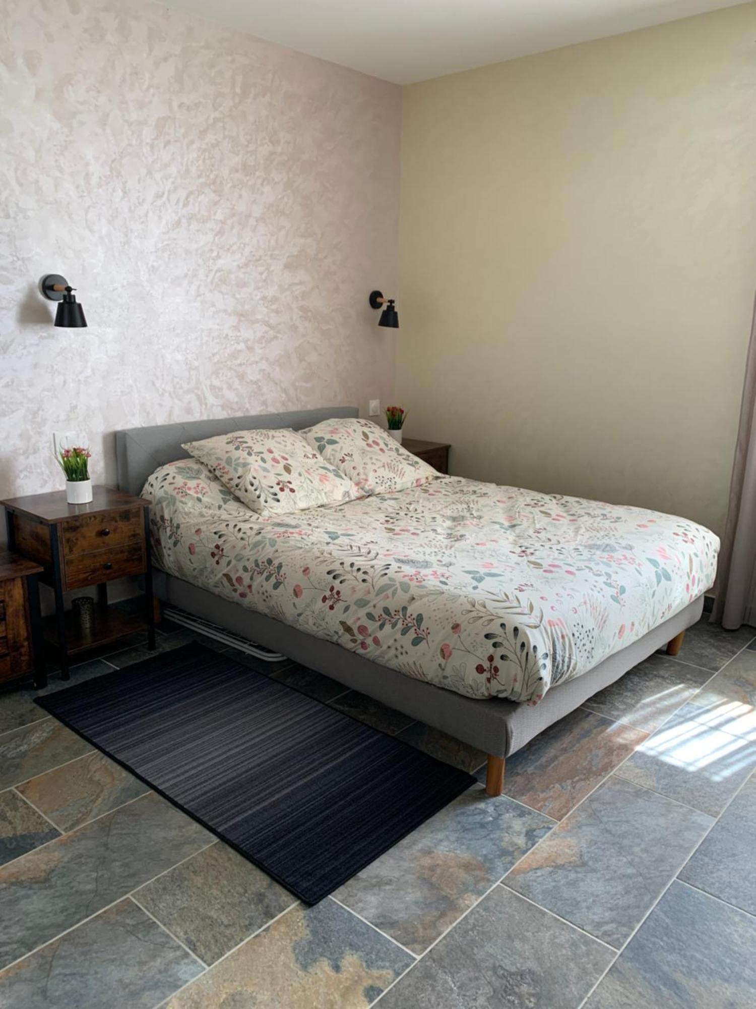 Studio Independant Avec Piscine Et Jardin L'Abergement-Sainte-Colombe Exteriér fotografie
